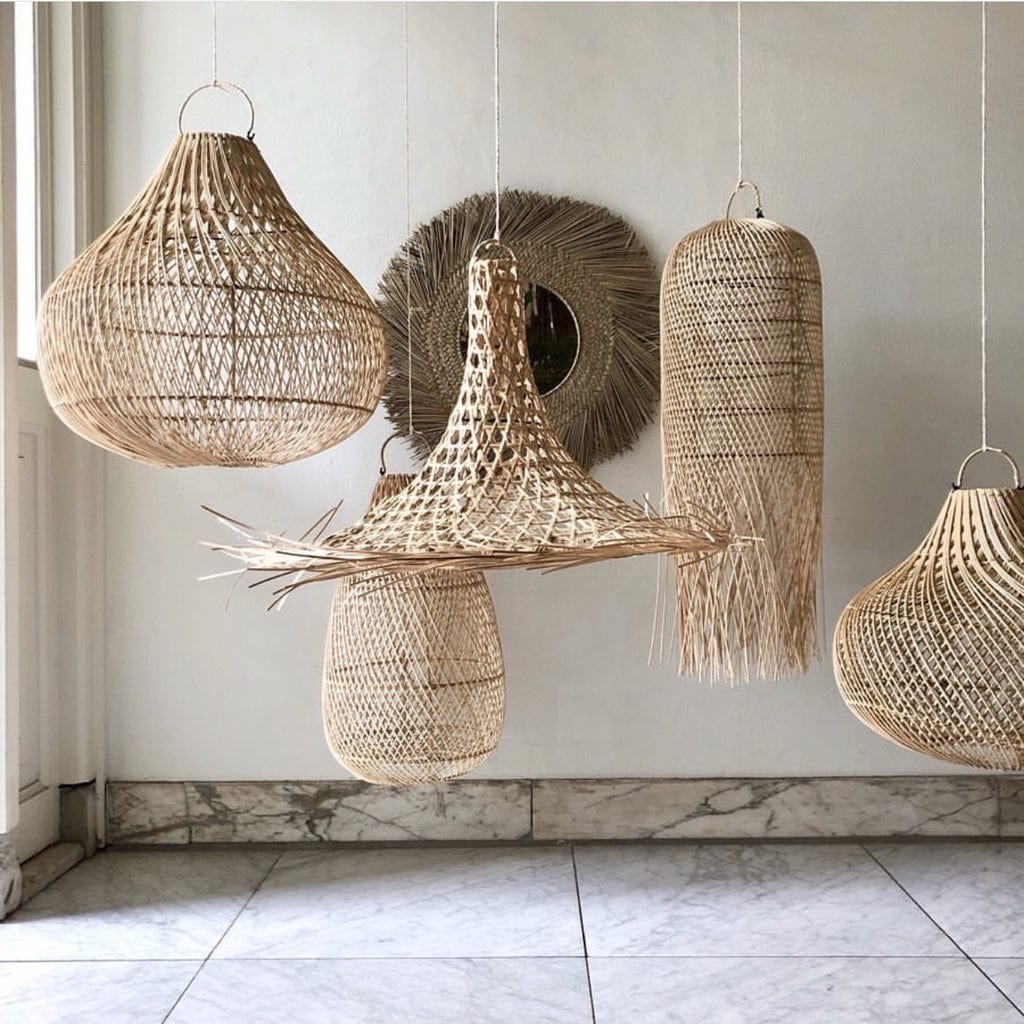 Squid Pendant Lamp in natural rattan, boho style, indoor use.