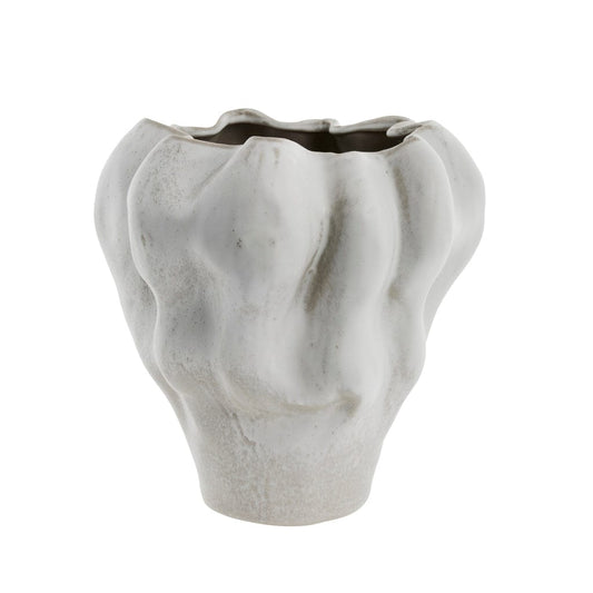 "Elegant Viola Ceramic Vase in Neutral Colors for Modern Home Decor"