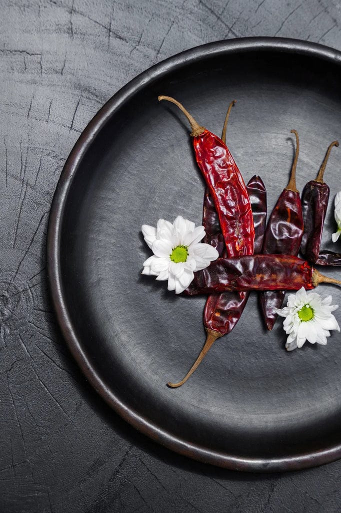 The Burned Classic Plate – Black – M - 