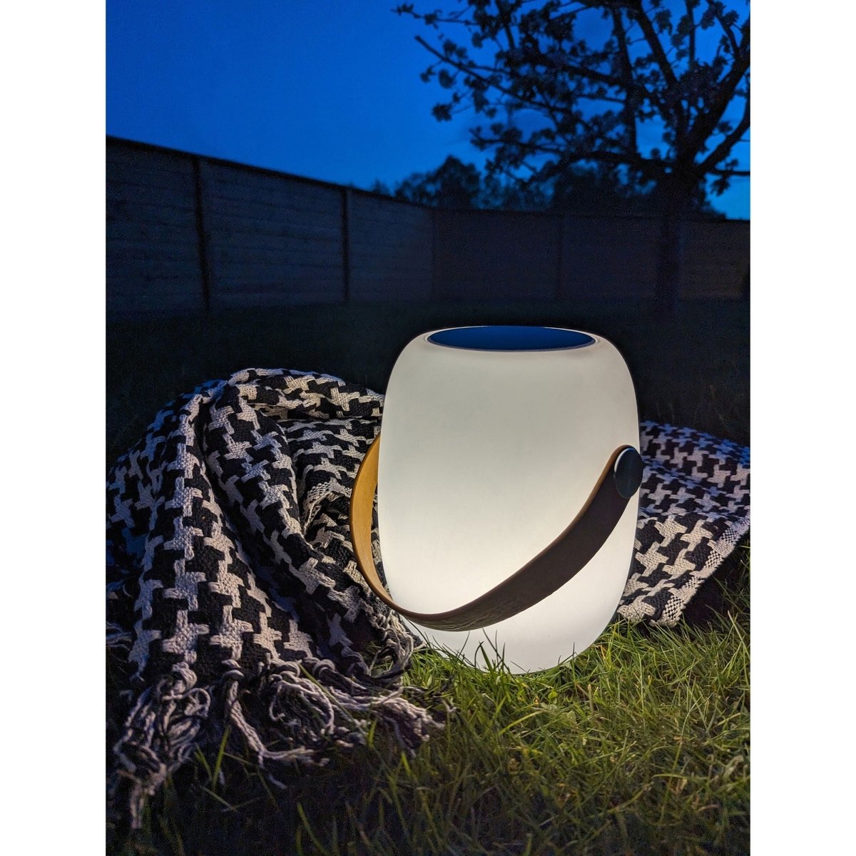 Cardiff LED Lamp – White | Rechargeable with Bluetooth Speaker | 18 cm - 