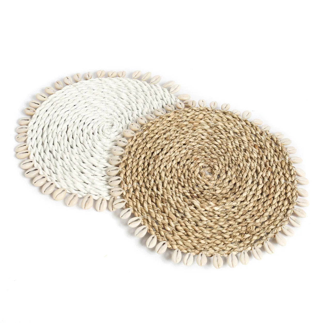 White Seagrass & Cowrie Shell Coaster – 23 cm | Coastal Handwoven Accent