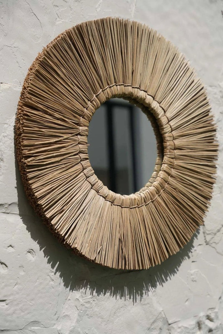 The Alang Alang Mirror – Natural – | Round Grass Wall Mirror - 