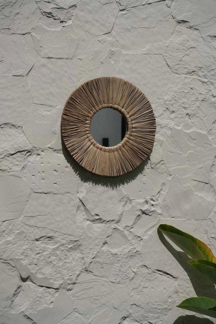 The Alang Alang Mirror – Natural – | Round Grass Wall Mirror - 