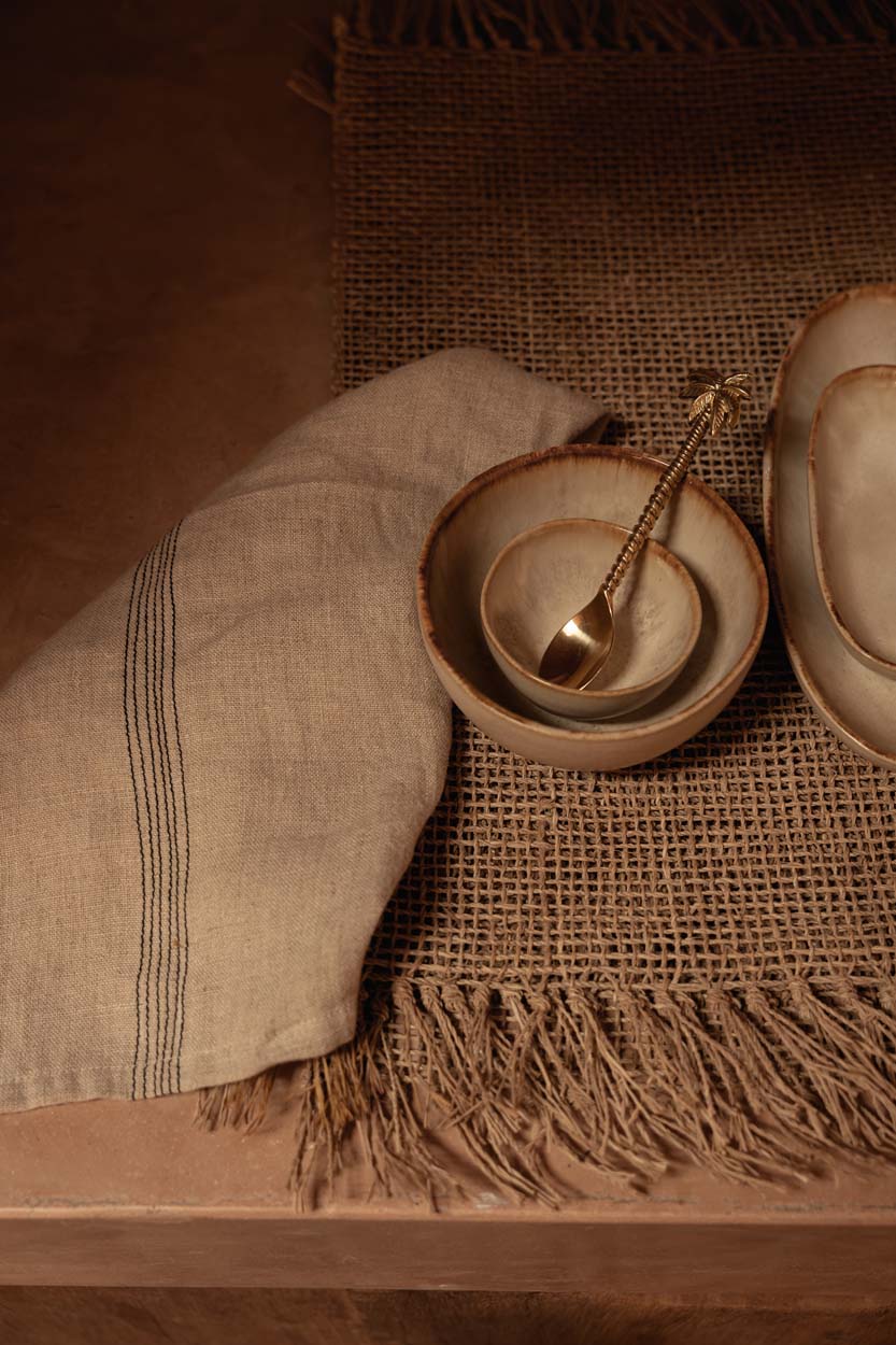 The Lint Biscuit Napkin - Natural Black - 45 x 45 cm - 