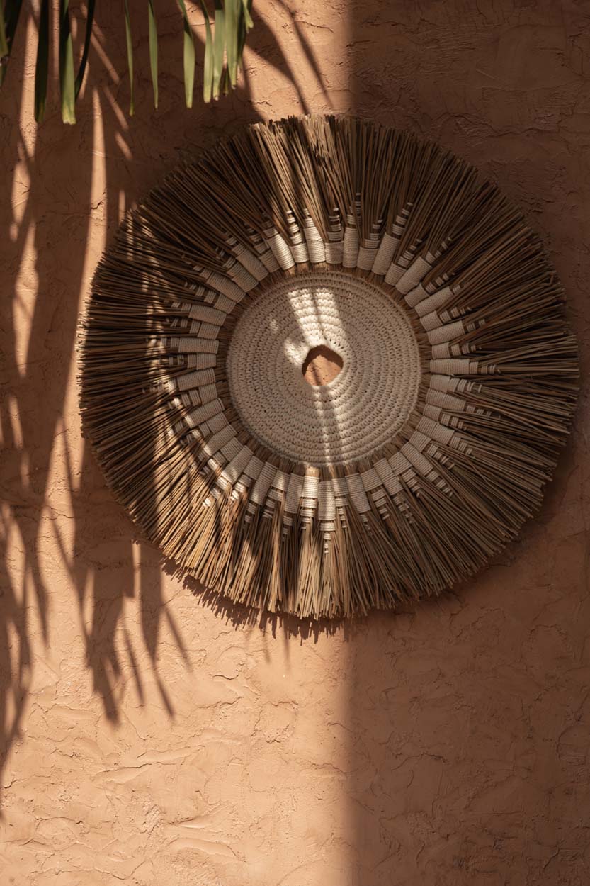 The Raffia Macramé Wall Decoration – White & Natural - 