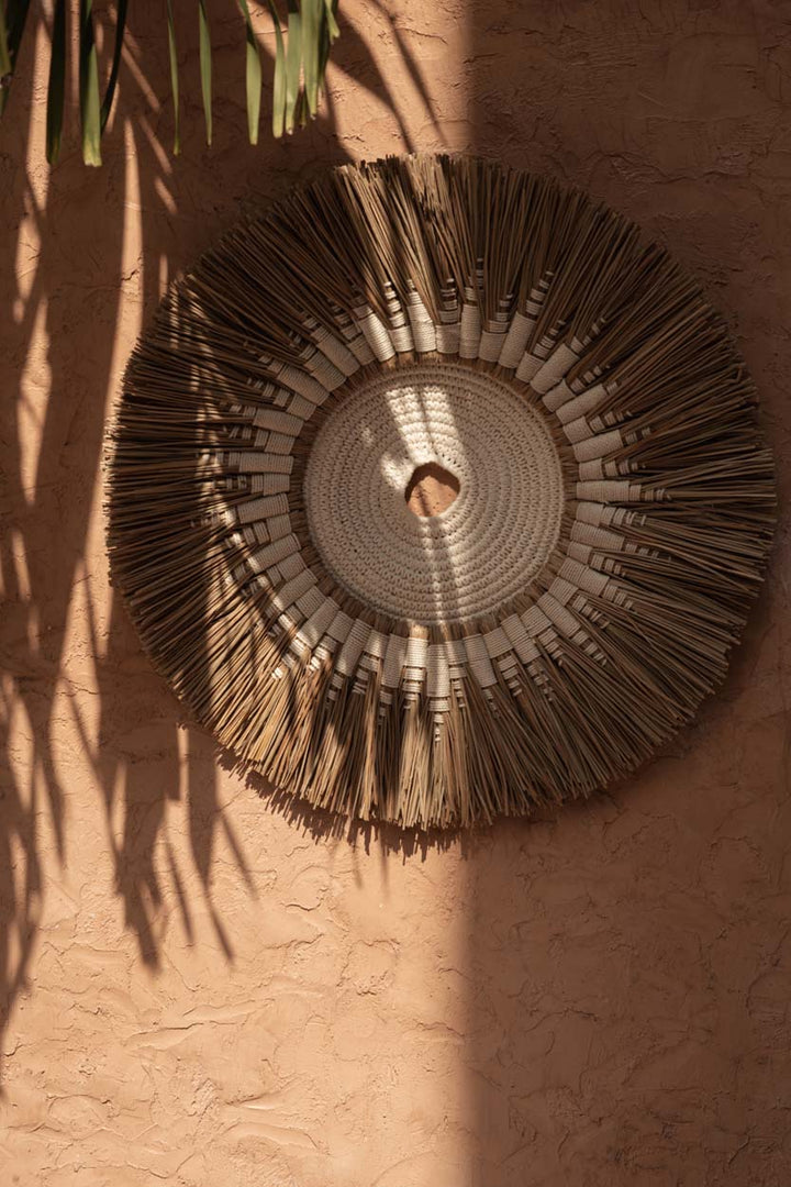 The Raffia Macramé Wall Decoration – White & Natural - 