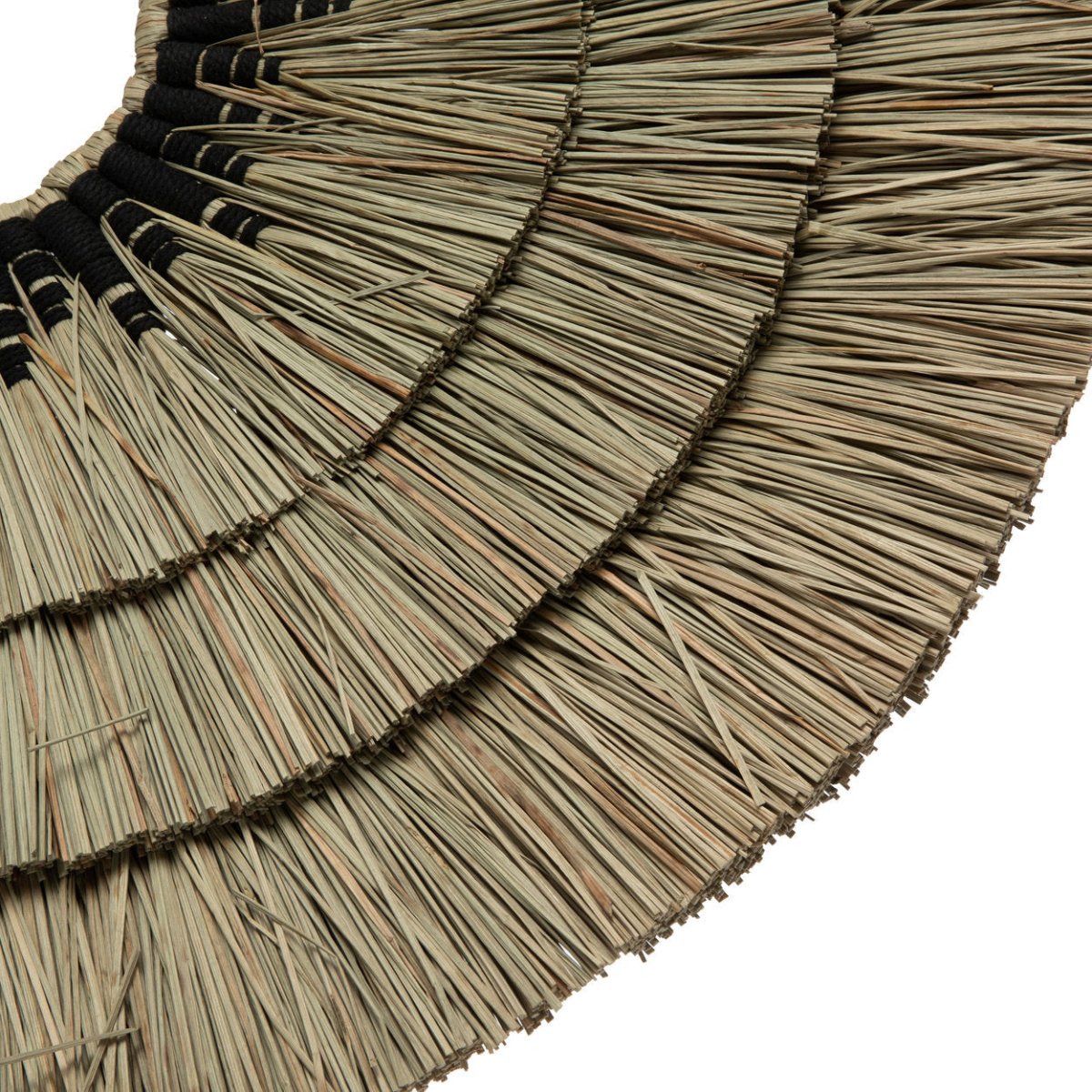 Mengdong Wall Decoration – Natural & Black | Handcrafted Grass & Cotton - 