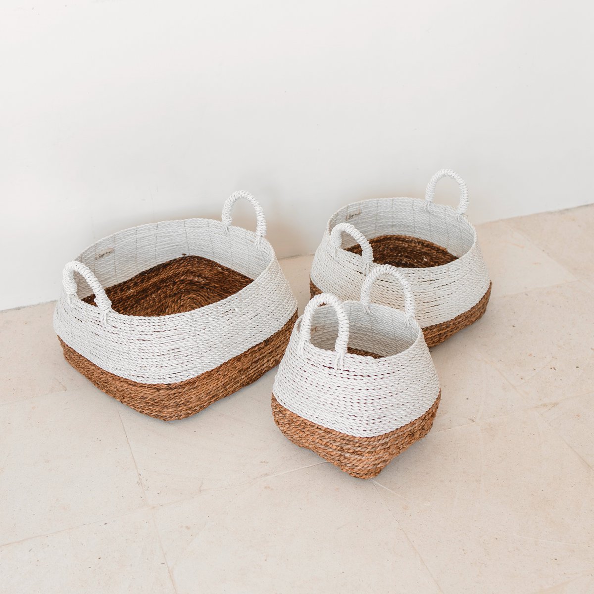 Majalengka Woven Storage Basket – White & Natural – Large - 