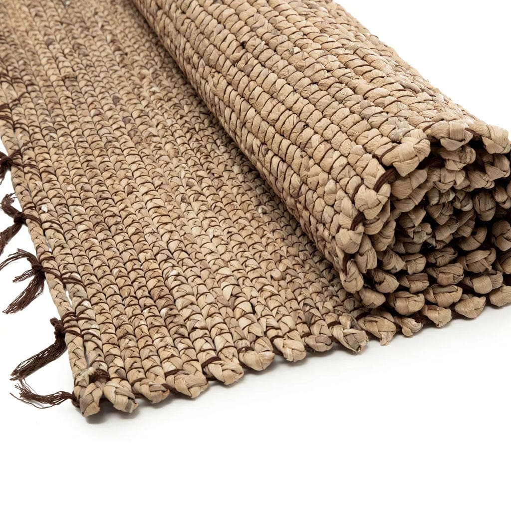 Field Seagrass Carpet 260x180 cm, handwoven, earthy tone, fringe edges.