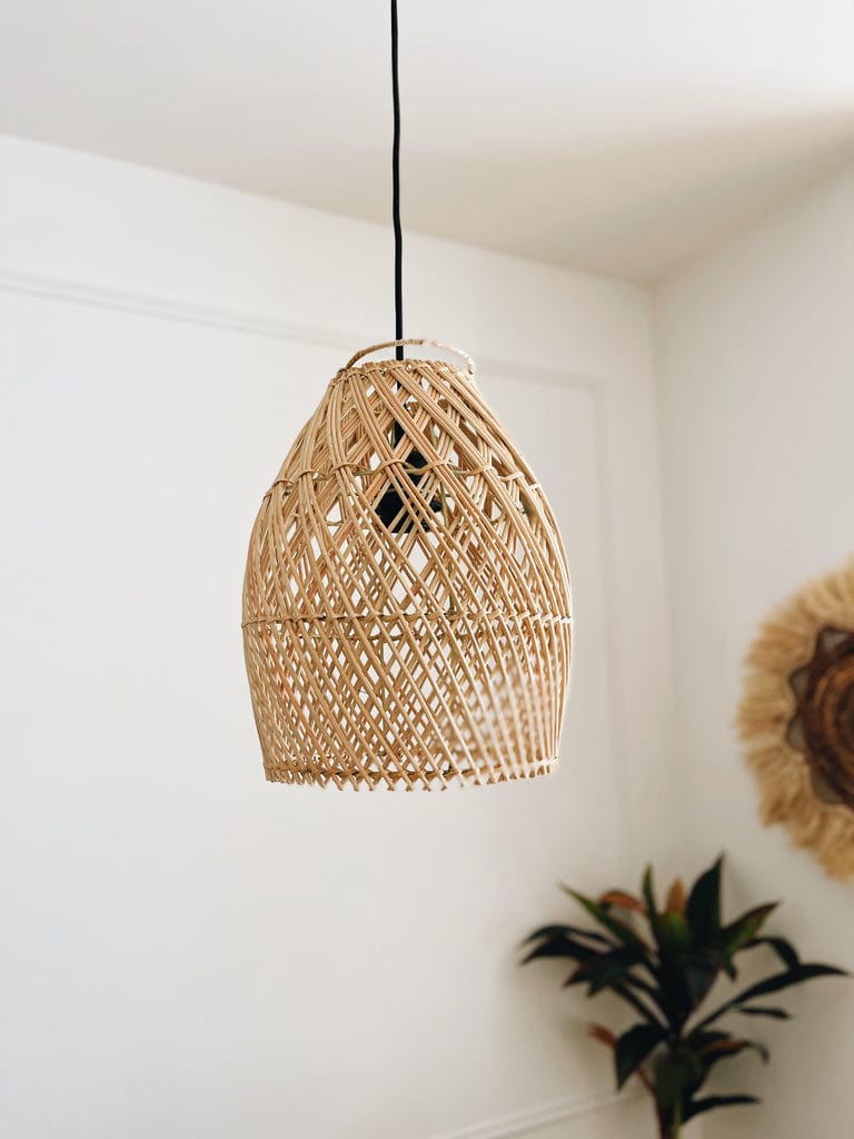The Laga Rattan Pendant Lampshade S – Handmade Natural Boho Decor 25 cm