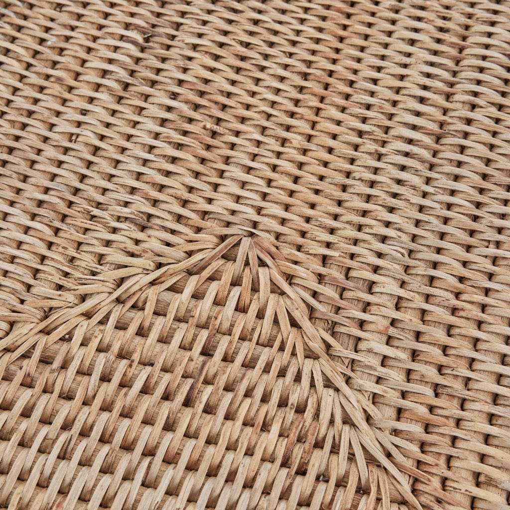 Handwoven rattan box lid with natural finish, 40x25 cm, showcasing intricate craftsmanship.