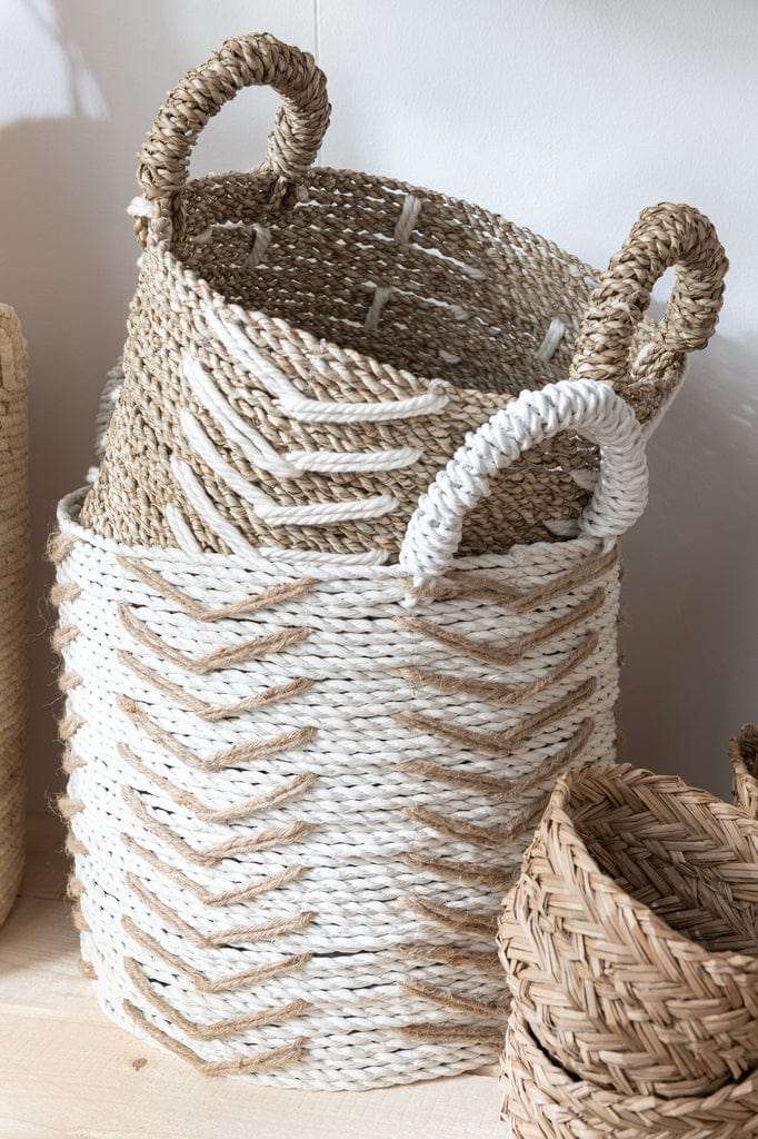 J-Line Set of 2 White & Natural Chevron Raffia Baskets